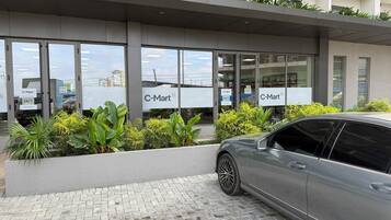 Enceinte de lâhĂ©bergement