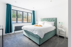 Iron/ironing board, free WiFi, bed sheets - 5 Bed in St. Ives (oc-c28961) (Saint Ive)
