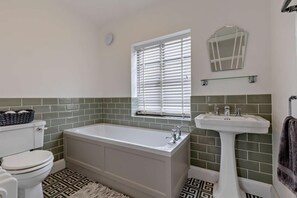 Hair dryer, towels - 3 Bed in Overstrand (oc-g29294) (Overstrand)