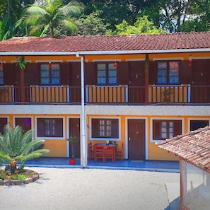 Front of property - Pousada Rio Bonito (Paraty)