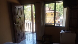 Classic Triple Room | WiFi (free) - Pousada Rio Bonito (Paraty)