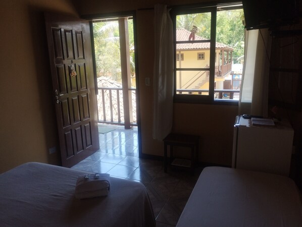 Classic Triple Room | Free WiFi - Pousada Rio Bonito (Paraty)