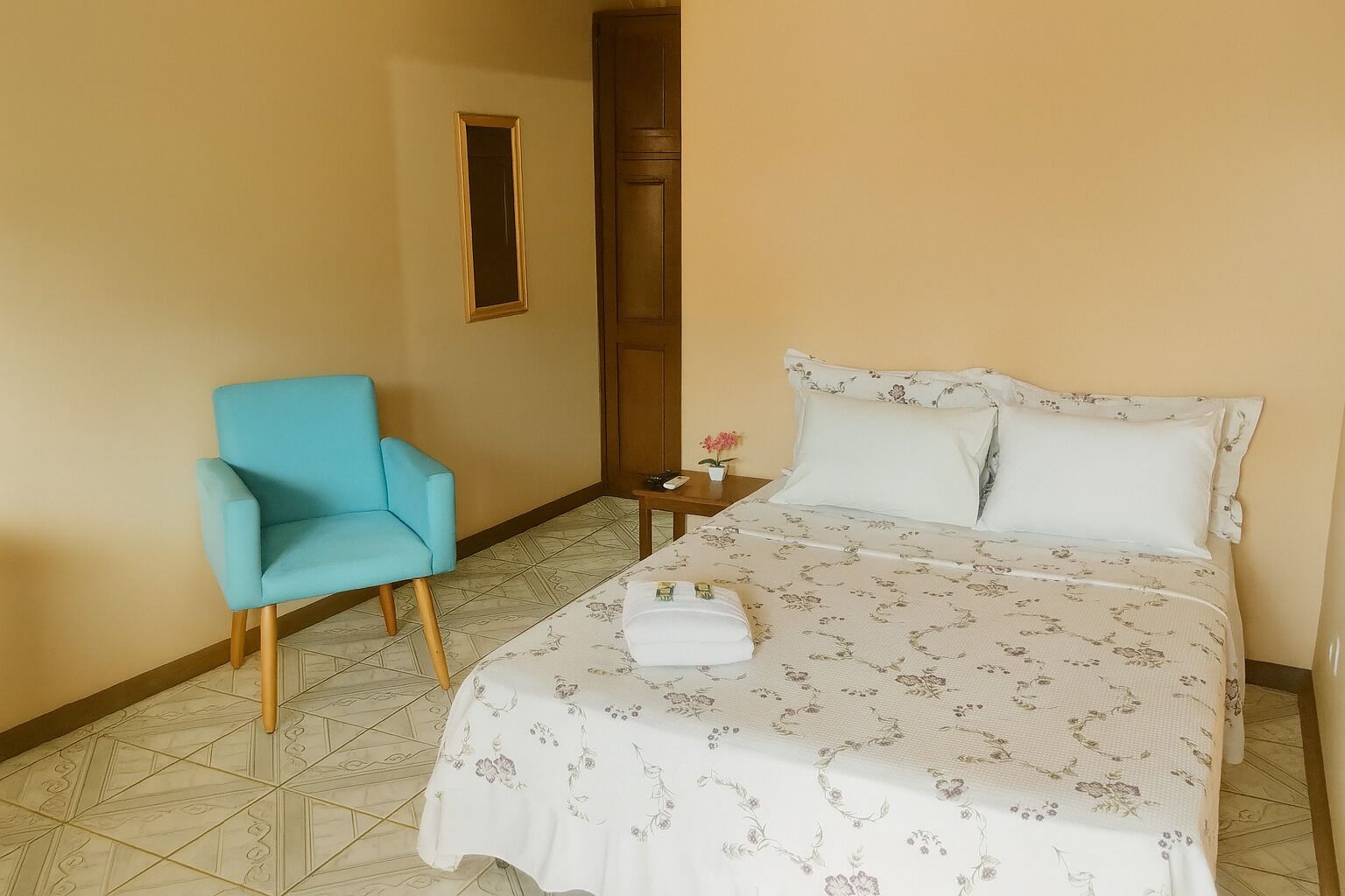 Dubbelrum - utsikt mot trädgården | Gratis wi-fi