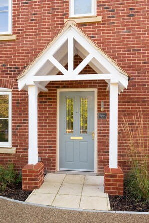 Exterior detail - 4 Bed in Holt (oc-m24923) (Holt)