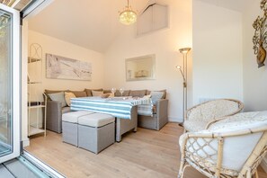Interior - 3 Bed in Clyro (oc-r29347) (Clyro)