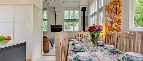 تناول الطعام