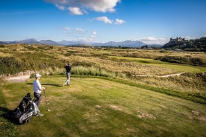 Golf - 3 Bed in Dyffryn Ardudwy (oc-f29350) (Dyffryn Ardudwy)