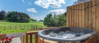 1 Bed in Tollard Royal (oc-t29453)