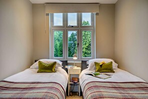 Wifi gratis y ropa de cama