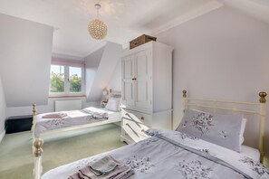 3 bedrooms, free WiFi, bed sheets - 3 Bed in Sheringham (oc-s29480) (Upper Sheringham)
