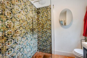 Towels - 5 Bed in Hindolveston (oc-d29357) (Hindolveston)