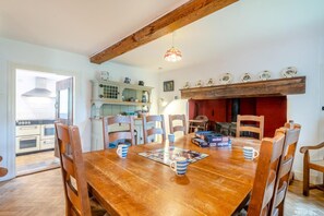 Dining - 5 Bed in Hindolveston (oc-d29357) (Hindolveston)