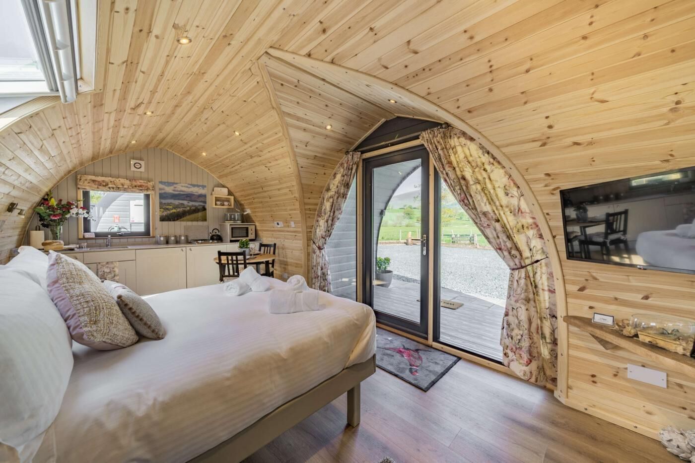 Wi-fi (inkludert) og sengetøy