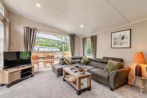 TV - 2 Bed in Amotherby (oc-w29509) (Amotherby)