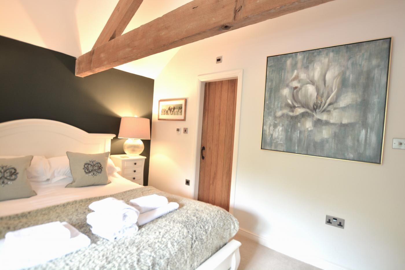 Wifi gratis y ropa de cama