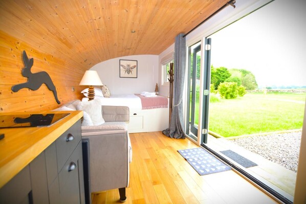 Free WiFi, bed sheets - 1 Bed in Eyam (oc-m29409) (Foolow)