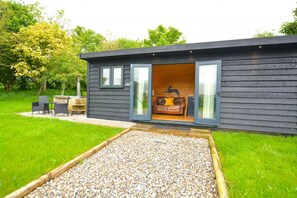 Terrace/patio - 1 Bed in Eyam (oc-r29410) (Foolow)