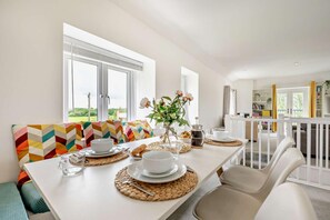 Dining - 2 Bed in St. Minver (oc-r29475) (Saint Minver)