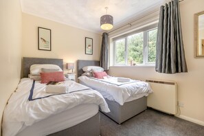 Free WiFi, bed sheets - 2 Bed in Reedham (oc-c29528) (Haddiscoe)