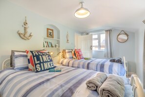 Free WiFi, bed sheets - 2 Bed in Reedham (oc-q29527) (Haddiscoe)