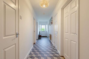 Interior - 3 Bed in Braunton (oc-w29487) (Braunton)