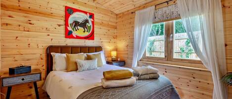 Free WiFi, bed sheets