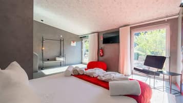 Acesso à internet, roupa de cama