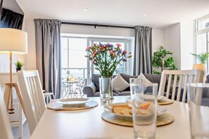 Dining - 3 Bed in Bridlington (oc-s29443) (Bridlington)