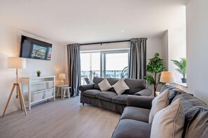 Living area - 3 Bed in Bridlington (oc-s29443) (Bridlington)