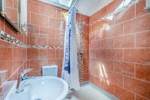 Towels - 2 Bed in Heacham (oc-p29546) (Heacham)
