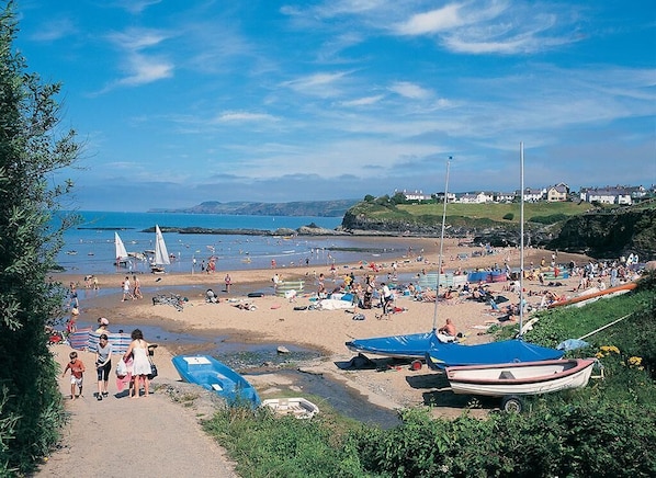 Beach - 2 Bed in Devils Bridge (oc-d29575) (Pontarfynach)