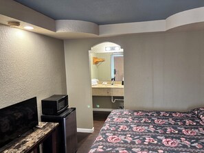 واي فاي وملاءات أسرّة