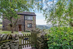 Exterior - 1 Bed in New Mills (oc-p29603) (Mellor)