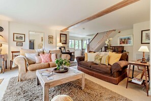 TV - 2 Bed in Campsea Ashe (oc-c2499) (Campsea Ashe)