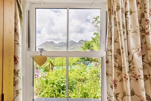 Interior - 3 Bed in Fucheswen (oc-m29608) (Blaenau Ffestiniog)