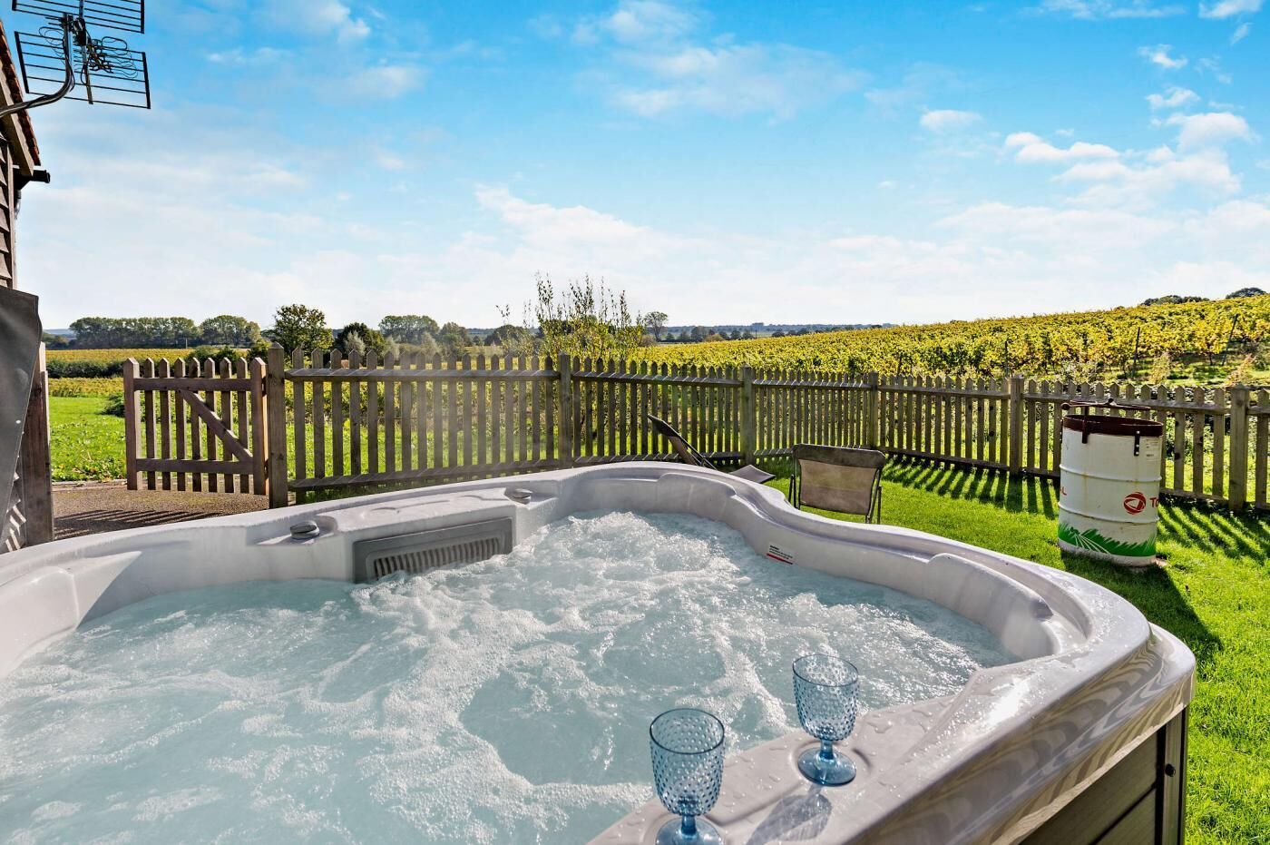 Bain à remous extérieur