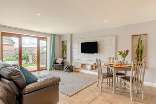 1 Bed in Tytherleigh (oc-h29733)