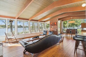 Interior - Stunning Mid-Century Lakeside Retreat on Cedar Lake in Nashua (Nashua)