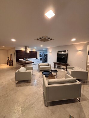 Living area - Luxury house - Swimming pool and soccer field (Florianópolis)