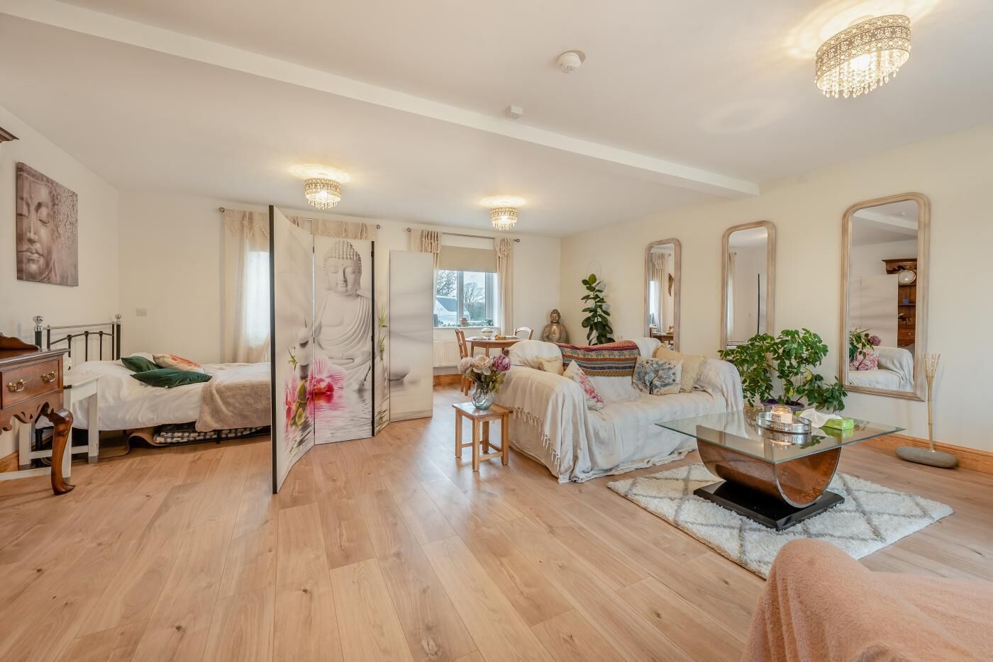 Accès au Wi-Fi (inclus), literie fournie