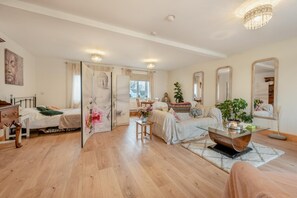 Free WiFi, bed sheets - 1 Bed in Ludchurch (oc-m29752) (Ludchurch)