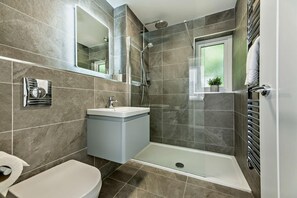 Towels - 4 Bed in Beadnell (oc-b29707) (Beadnell)