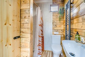 Towels - 1 Bed in Skirwith (oc-t29760) (Skirwith)