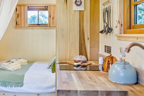 Free WiFi, bed sheets - 1 Bed in Skirwith (oc-t29760) (Skirwith)