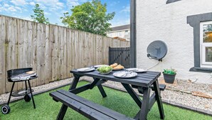 Outdoor dining - 2 Bed in Delabole (oc-r29780) (Delabole)