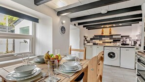 Private kitchen - 2 Bed in Delabole (oc-r29780) (Delabole)