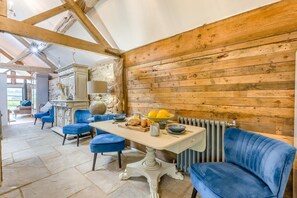 Dining - 1 Bed in Wheathill (oc-t29765) (Wheathill)