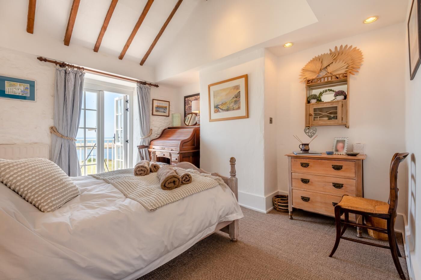 2 chambres, fer et planche à repasser, Wi-Fi gratuit, draps fournis