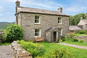 Exterior - 3 Bed in Askrigg (oc-w29833) (Stalling Busk)