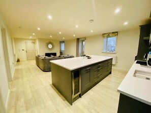 Interior - Luxury Stay at Yarwell Mill, Peterborough (North Northamptonshire)